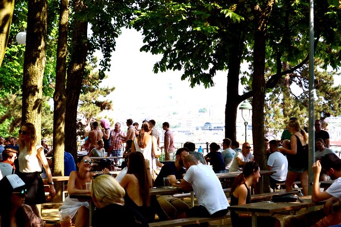 Sunny Beer garden tour - Why Letná is the right setting for this tour