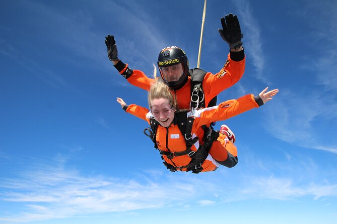 Tandem Skydiving in Prague - Tandem Jump with transfers! - The climb to 4,000 meters gives you time to think