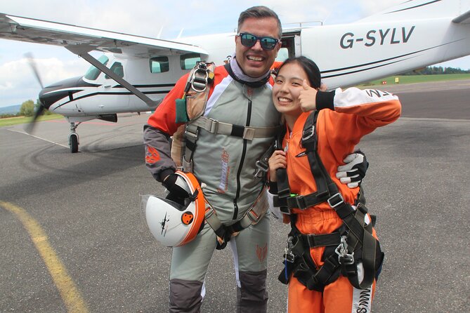 Tandem Skydiving in Prague - Tandem Jump with transfers! - What the strongest praise tells you
