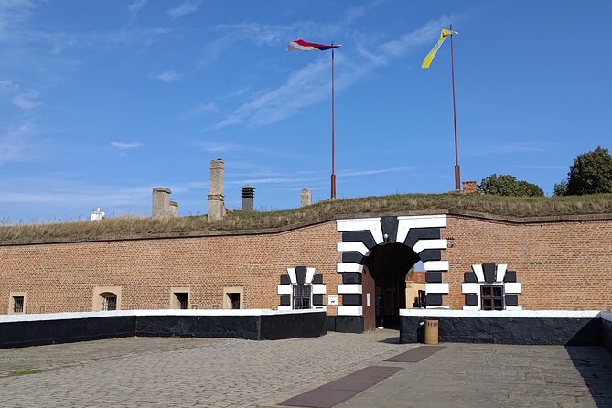 Terezin: Private Half-Day Tour from Prague - The National Cemetery and its 10,000 graves