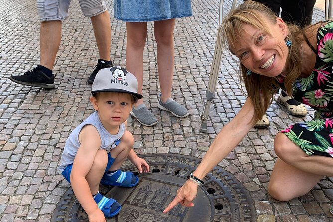 The Best of - private tour with PERSONAL PRAGUE GUIDE - Jewish Town brings a different Prague into view