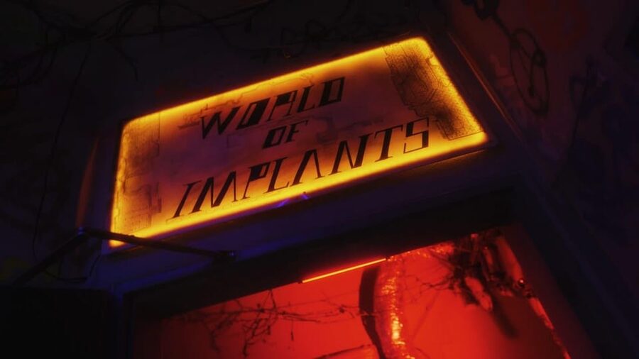 The Clinic: Escape room in Fun Arena Prague - Entering the Secret Clinic