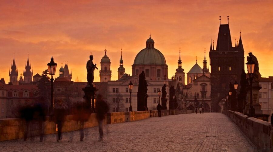The essentials of Prague - Old Town through lanes and side streets
