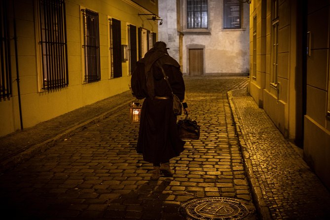 The Plague Doctor of Prague - Quarantine and class at the New Town Hall