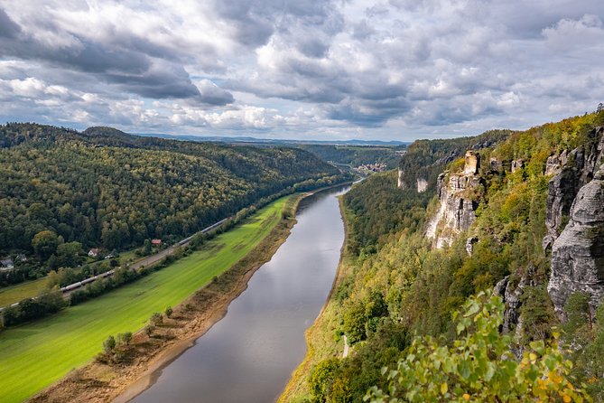 Top Full-Day Adventure: Bohemian & Saxon Switzerland from Prague - Winter: Tisá Rocks instead of the gorge