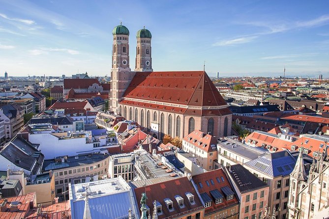 Transfer from Prague to Munich: Private with a 2 Hour Stop - What the vehicle and luggage rules mean