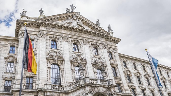 Transfer from Prague to Munich: Private with a 2 Hour Stop - How the drivers shape the experience