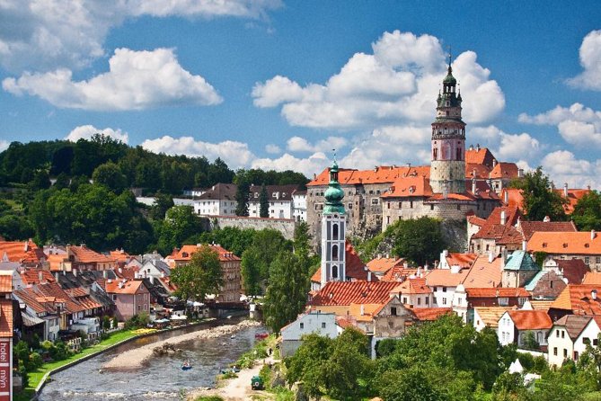 Trip to Cesky Krumlov from Prague - Arriving at Český Krumlov Castle
