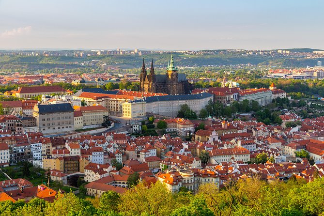 Two-Hour Morning Walking Tour of Prague Castle - St. George’s Basilica and the best city view
