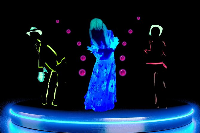Underground Black Light Theatre Interactive Show in Prague - Dreams, the goddess, and darker turns