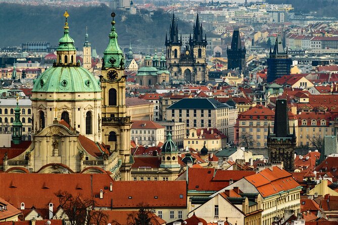VIP Tour: Professional photos - You and Prague Best Monuments - The value of a $288.10 per-person experience
