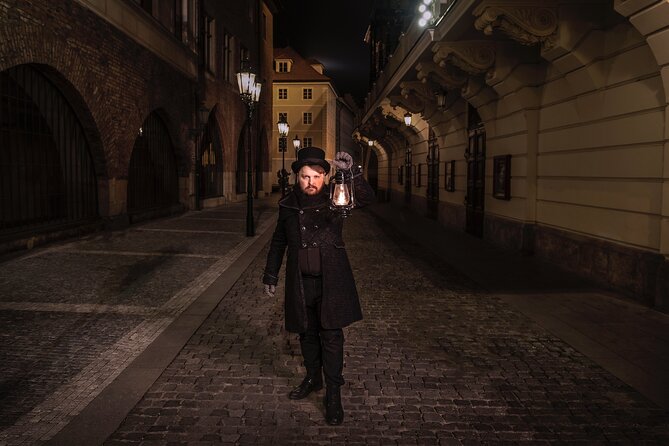 Walking Night Tour Ghost Stories and Legends of Prague's Old Town - The Old-New Synagogue and the Golem