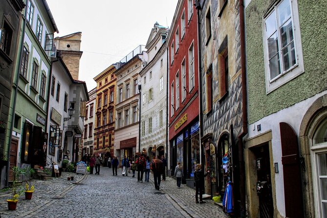Walking private guided tour in Cesky Krumlov with local certified guide - Practical details before you book