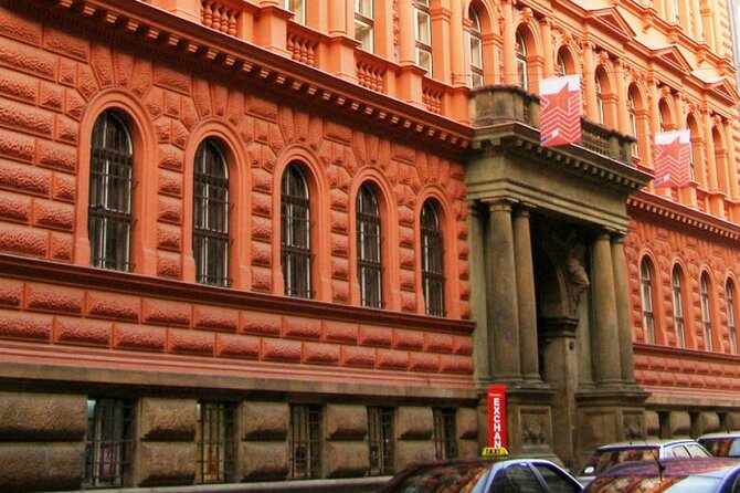 Wars and Totality History tour in Prague - Beginning at the Municipal House
