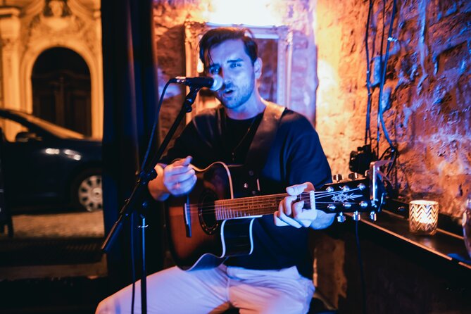 Wednesday Night Live Music and Cocktails Ticket in Kontakt Bar - How the two-to-four-hour length works