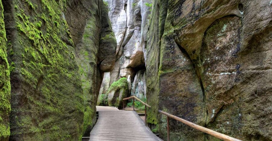 Wroclaw To Rock City in Adrspach Tour - The lake and 16-meter waterfall