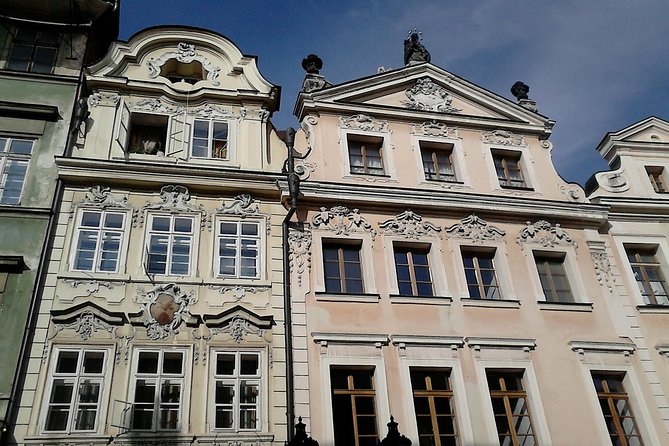 Your own guide for Prague Coronation Route Tour - Infant Jesus and the church’s living faith